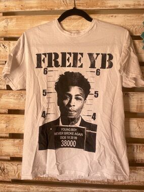 FREE YB Graphic Tee - White Size Medium